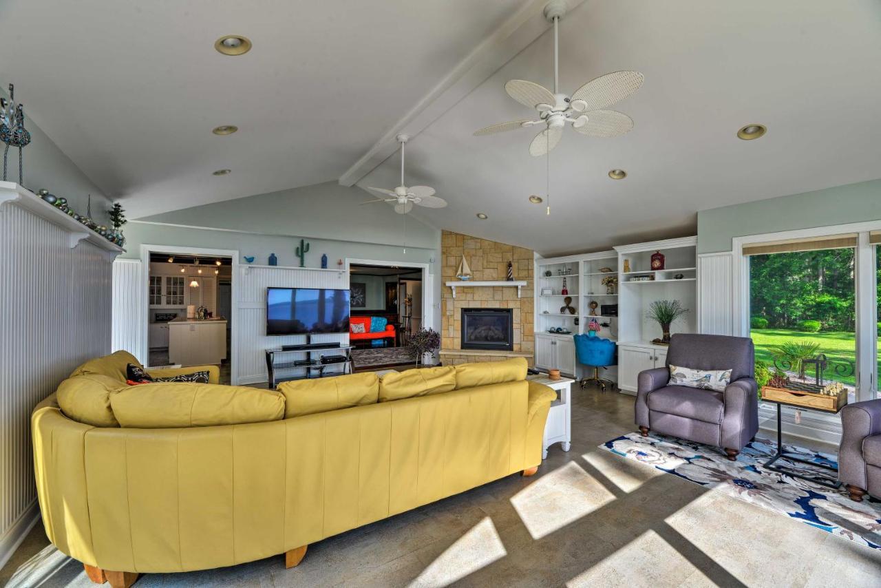 Bayfront Blounts Creek Home Private Beach And Dock! Whichard Beach Eksteriør billede